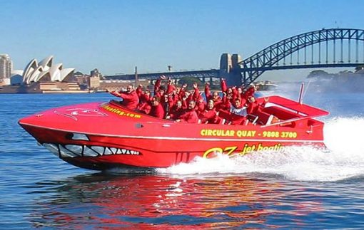 Jet boating Thrills on Sydney harbour amazing race staff and team competitions for corporates and groups connecting