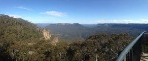 Blue-mountains-three-sisters-valley